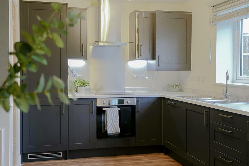 Additional property image - Beamer Gardens, Great Harwood