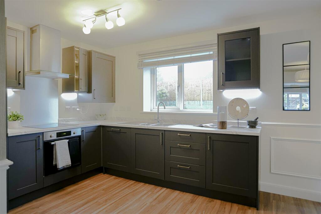 Additional property image - Beamer Gardens, Great Harwood