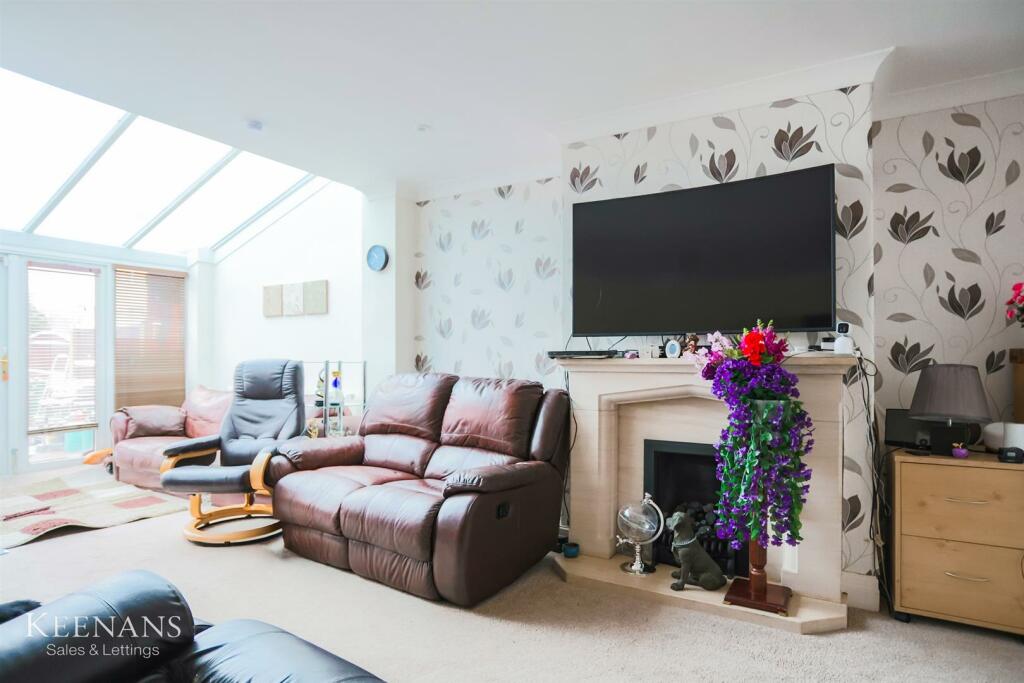 Additional property image - Links Lane, Pleasington, Blackburn