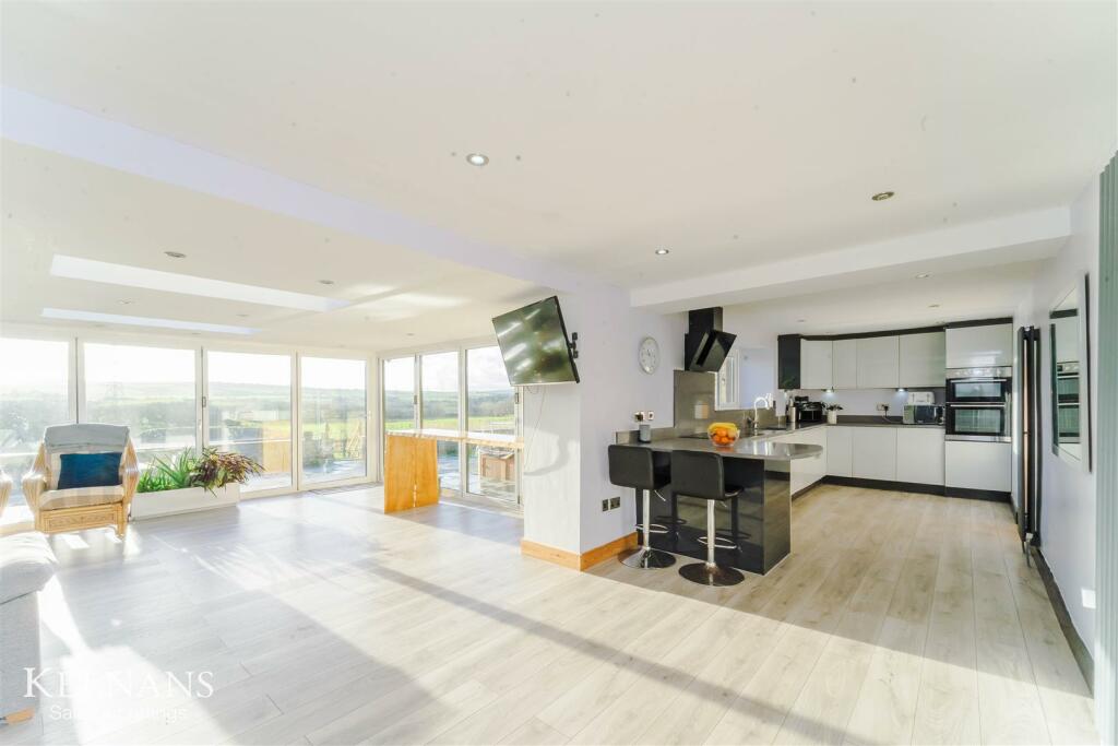 Additional property image - Stanhill Road, Oswaldtwistle, Accrington