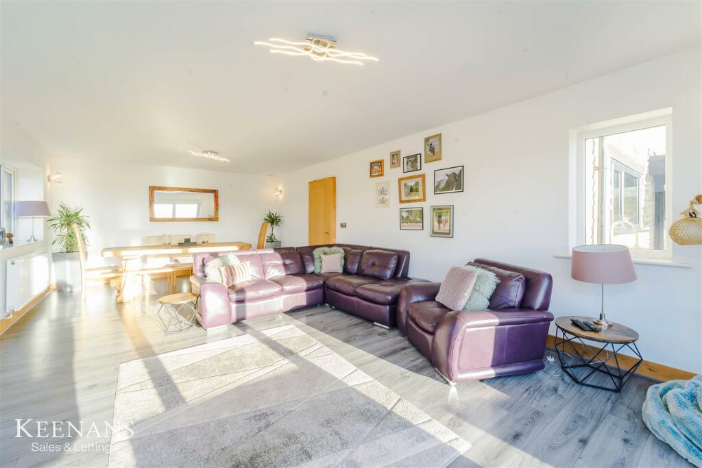Additional property image - Stanhill Road, Oswaldtwistle, Accrington
