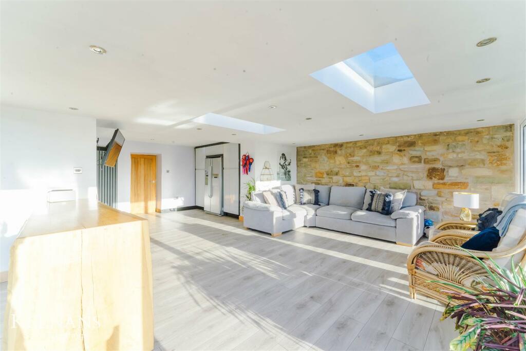 Additional property image - Stanhill Road, Oswaldtwistle, Accrington