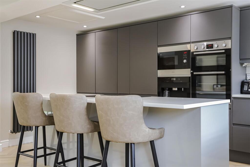 Additional property image - Hawthorn Gardens, Clayton Le Moors