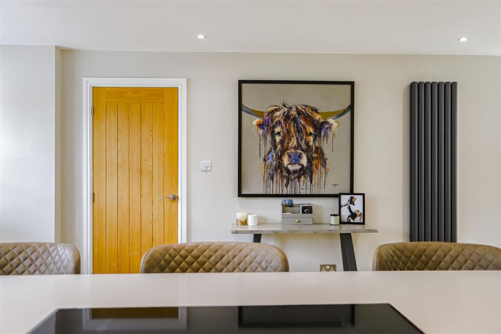 Additional property image - Hawthorn Gardens, Clayton Le Moors