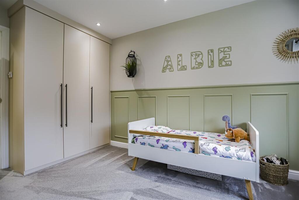 Additional property image - Hawthorn Gardens, Clayton Le Moors
