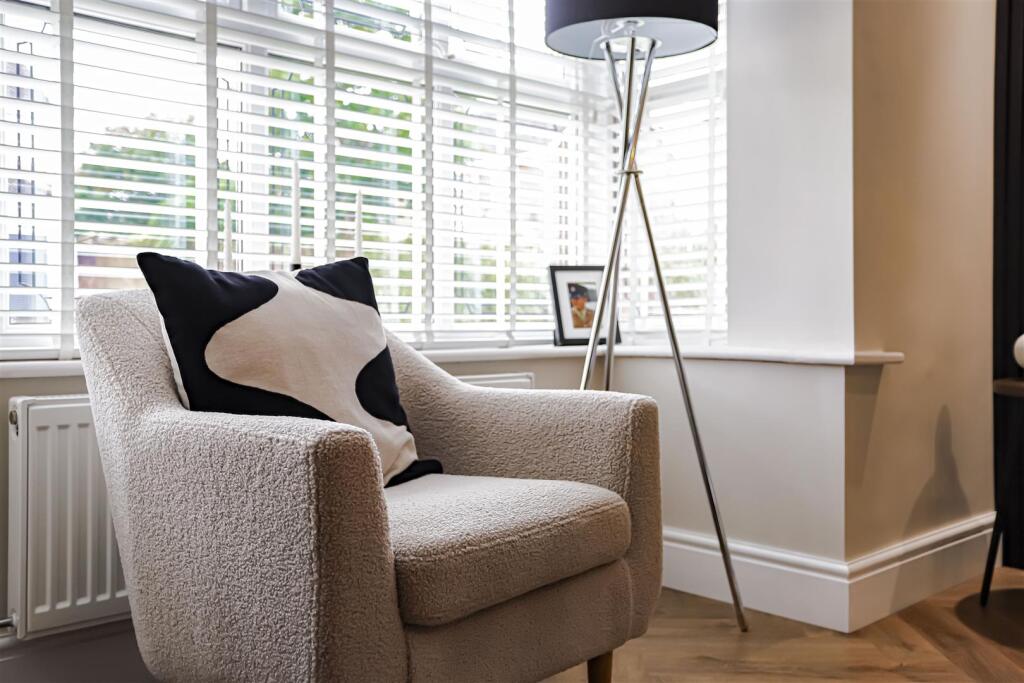Additional property image - Hawthorn Gardens, Clayton Le Moors