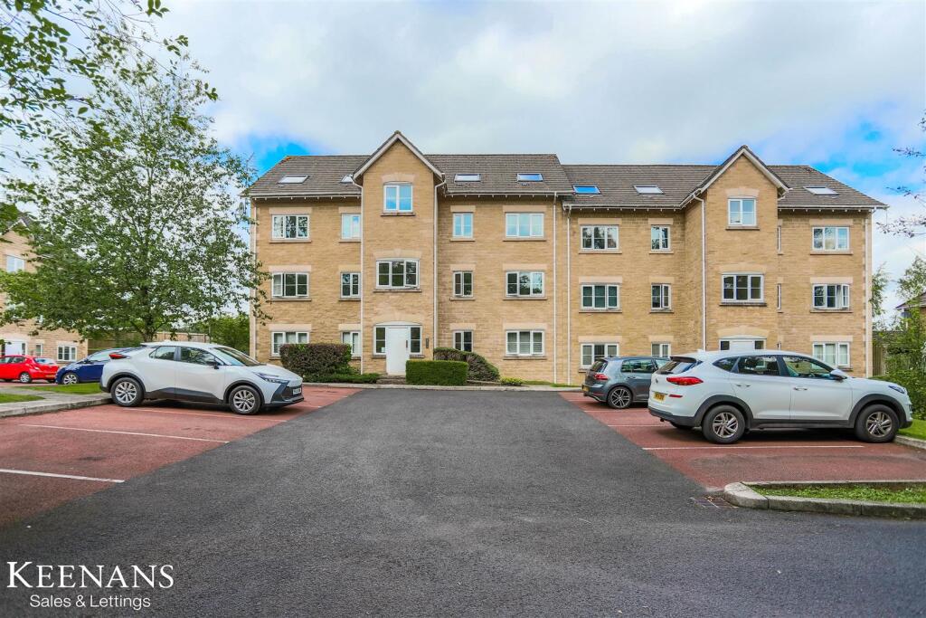Main image of property: Tinker Brook Close, Oswaldtwistle, Accrington