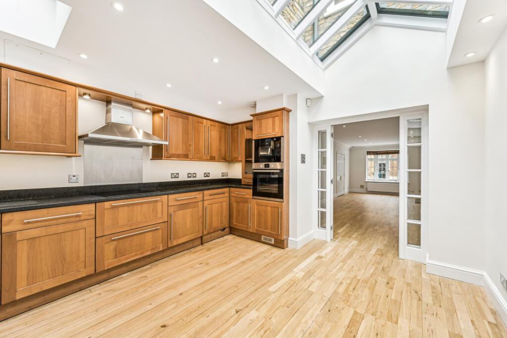 Main image of property: Godfrey Street, 
Chelsea Green, SW3