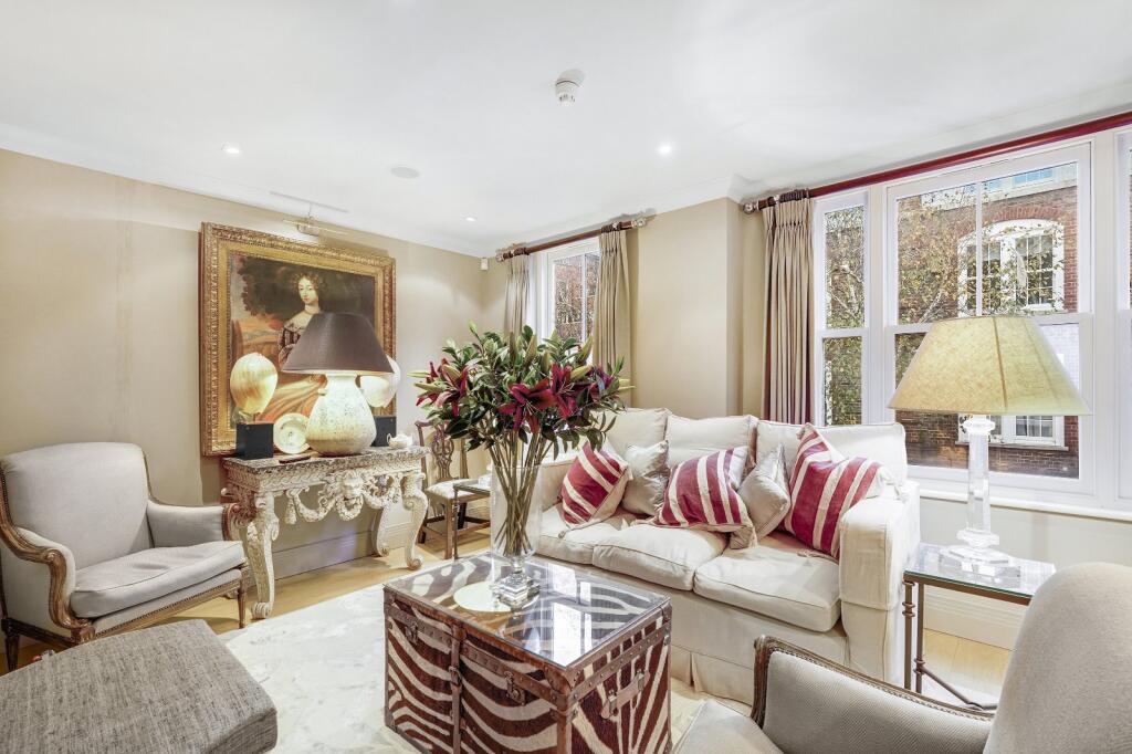 Main image of property: Grove Cottages, 
Chelsea Manor Street, SW3