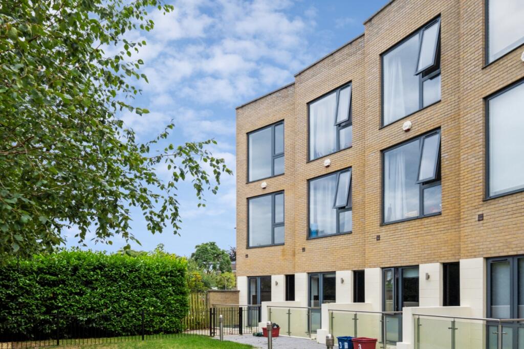 Main image of property: Gunnersbury Mews, 
Turnham Green, W4