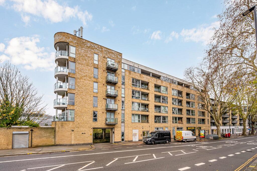 Main image of property: Chiswick High Road, 
Turnham Green, W4