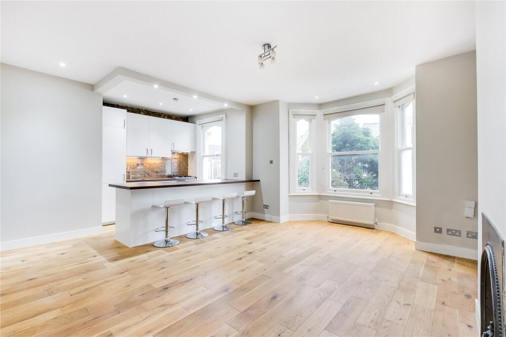 Main image of property: Arlington Gardens, 
Chiswick, W4