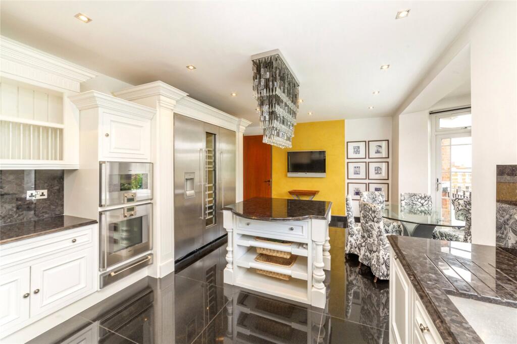 Main image of property: Palace Court, 
250 Finchley Road, NW3