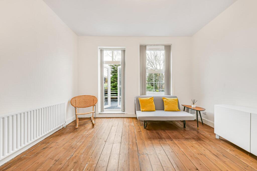 Main image of property: Finchley Road, 
Cricklewood, NW3