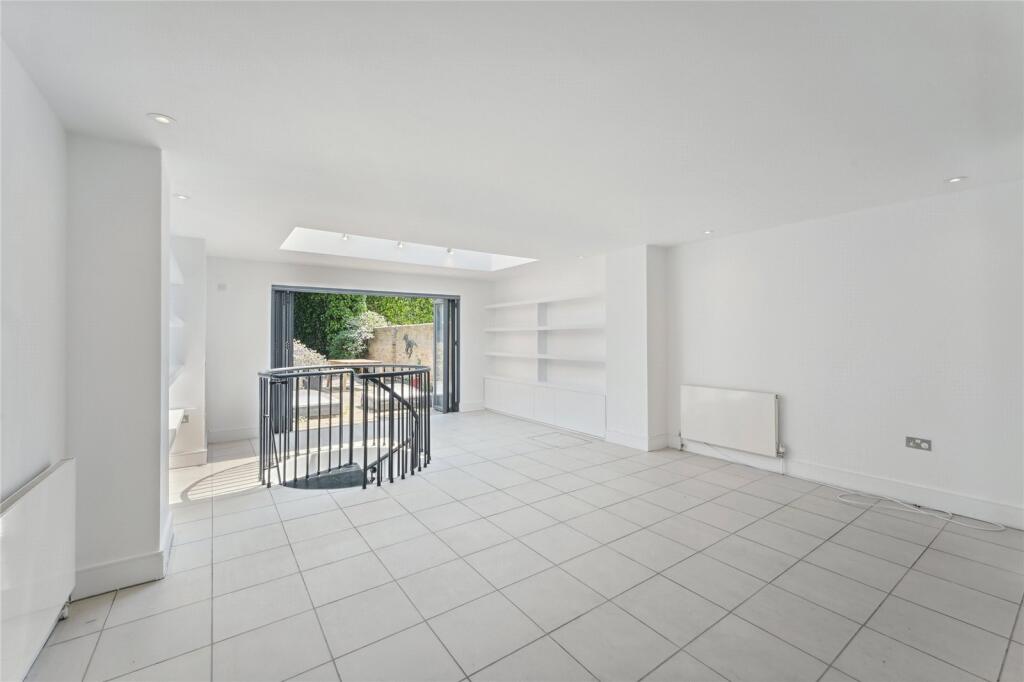 Main image of property: Cadogan Lane, 
Belgravia, SW1X