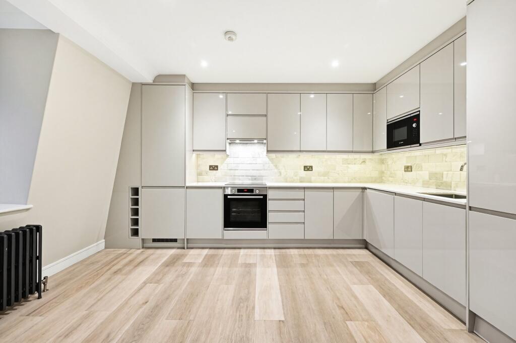 Main image of property: Cadogan Square, 
Knightsbridge, SW1X