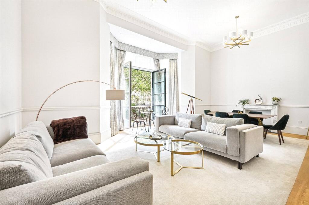 Main image of property: Ennismore Gardens,
Knightsbridge, SW7