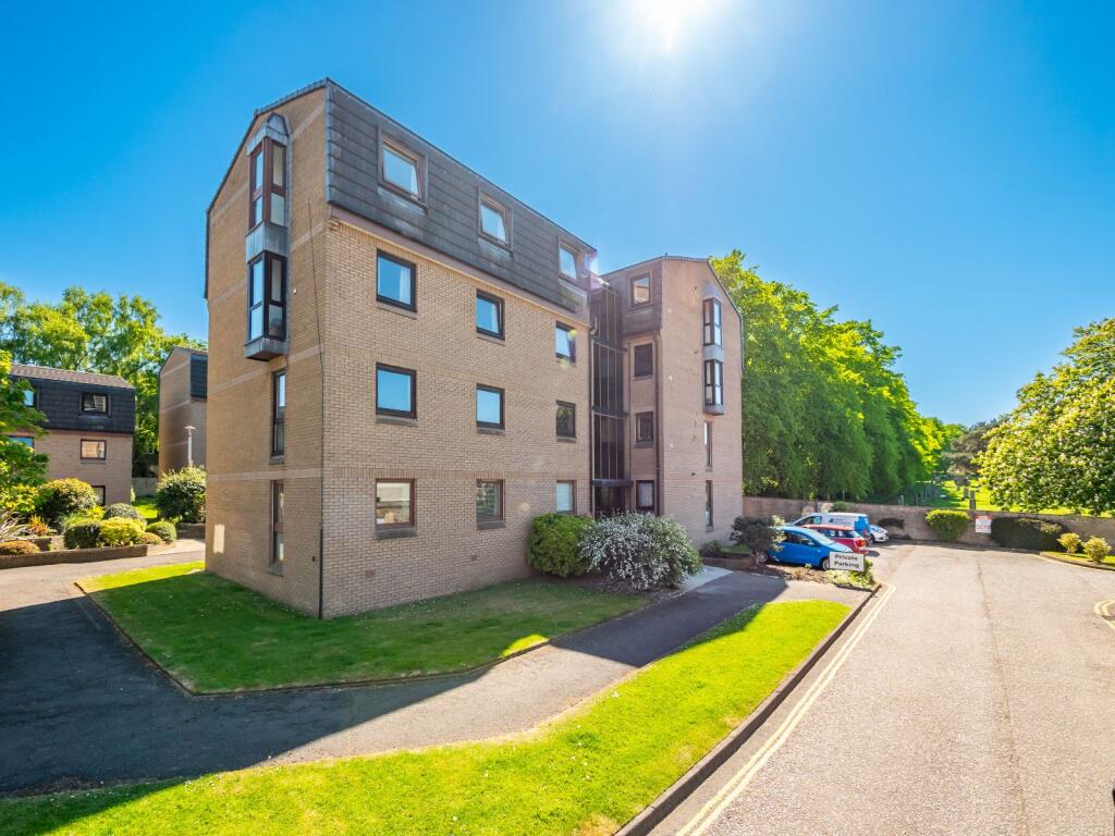 Main image of property: 4/2 Belhaven Place, Morningside, Edinburgh, EH10