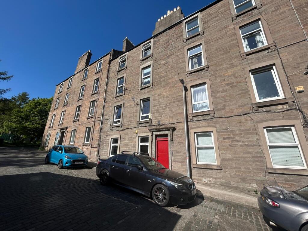 Main image of property: 7 (2F2) Ellen Street, Dundee, DD1