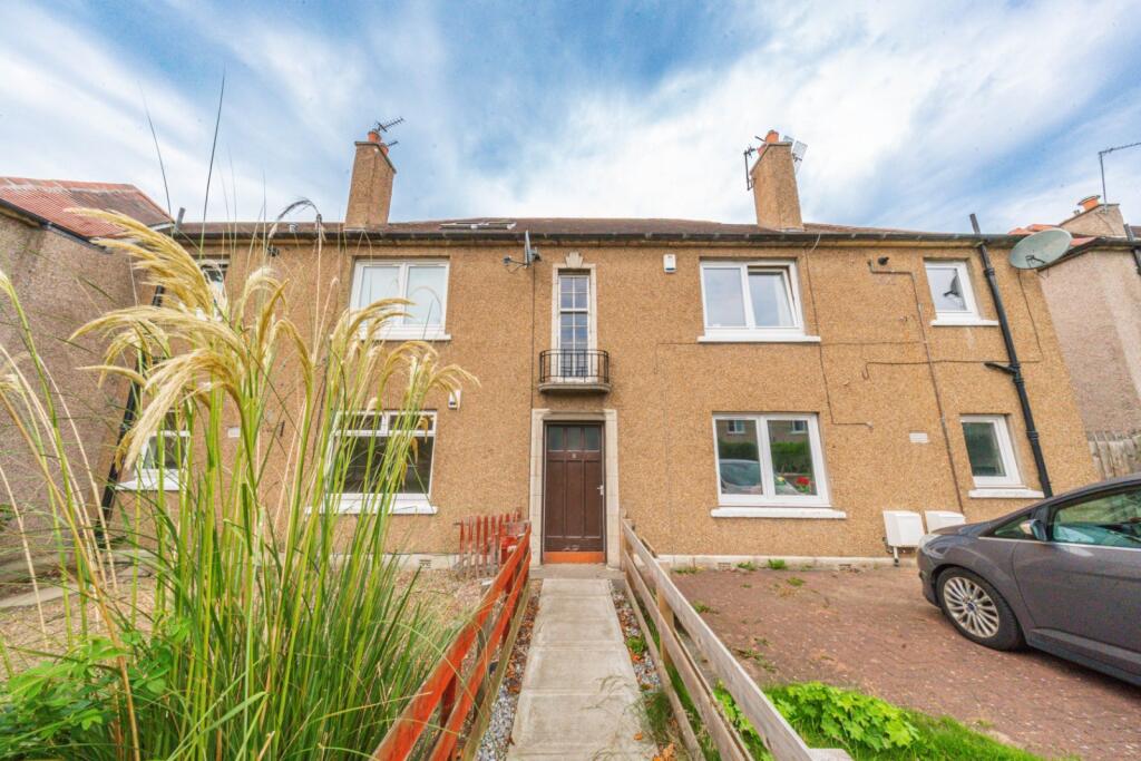 Main image of property: 8 (GFL) Chancelot Grove, Edinburgh, EH5