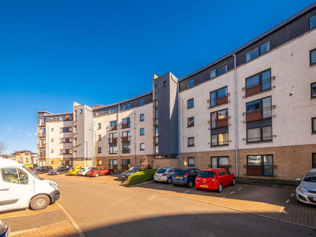 Main image of property: 10/7 East Pilton Farm Crescent, Fettes, Edinburgh, EH5