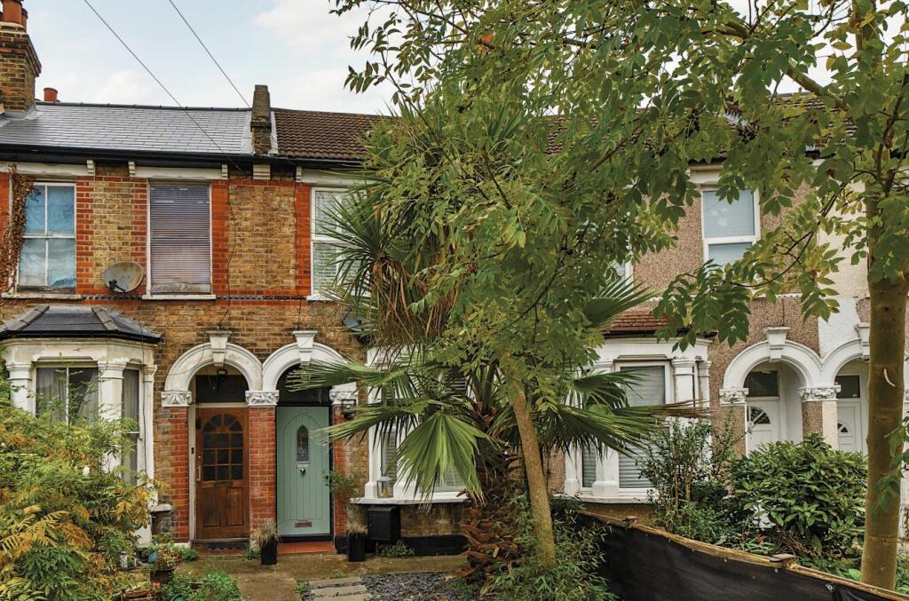 Main image of property: Barmeston Road, London, SE6 3BH