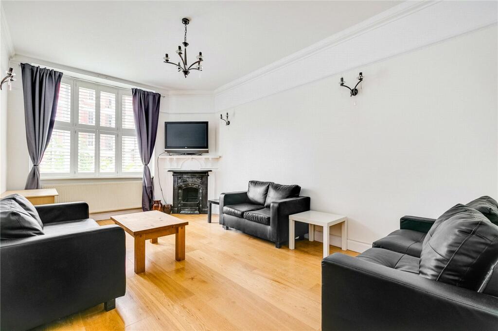 3 bedroom flat for rent in Rodney Court,
Maida Vale, W9