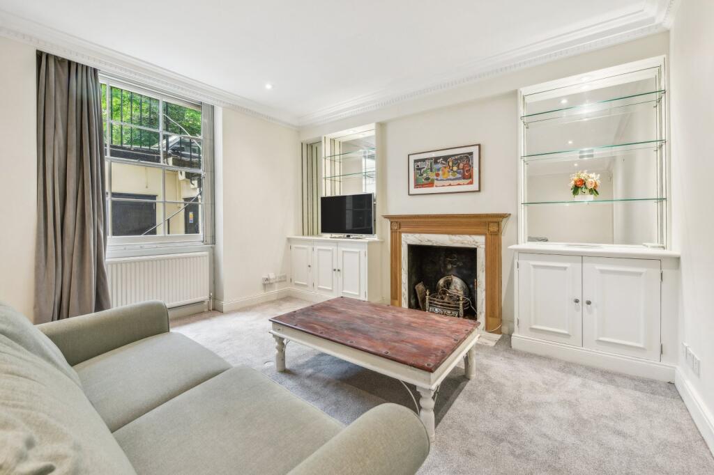 Main image of property: St Georges Square, 
Pimlico, SW1V