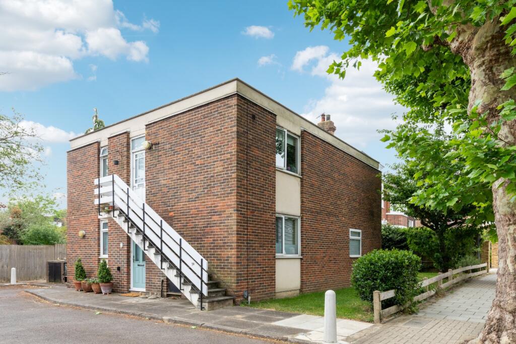 Main image of property: Genoa Avenue, Putney Heath, SW15