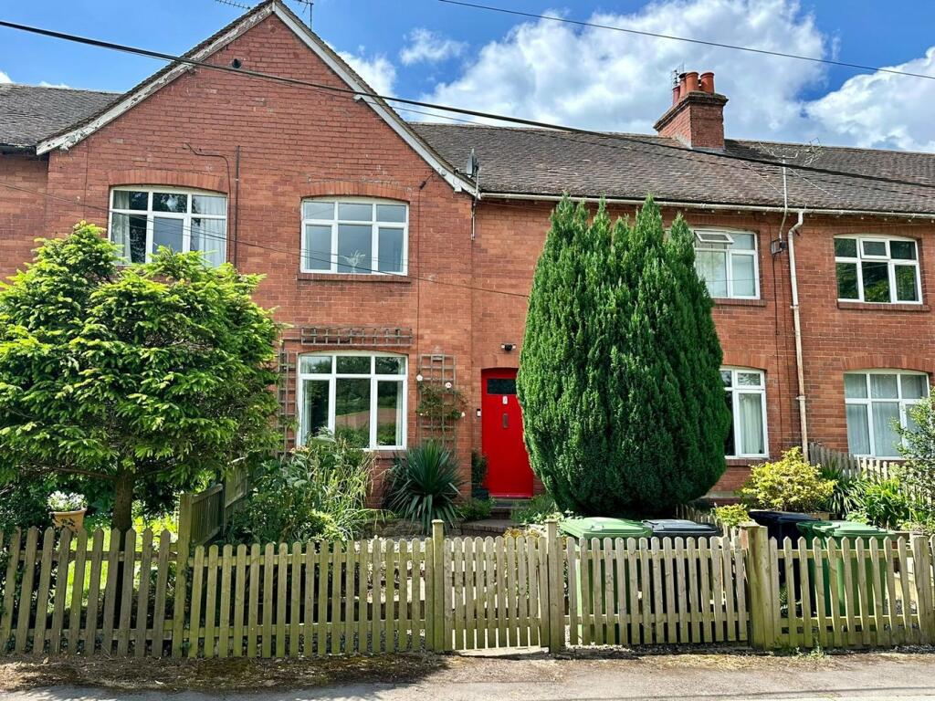 3 bedroom terraced house for sale in Sutton St Nicholas, Hereford, HR1