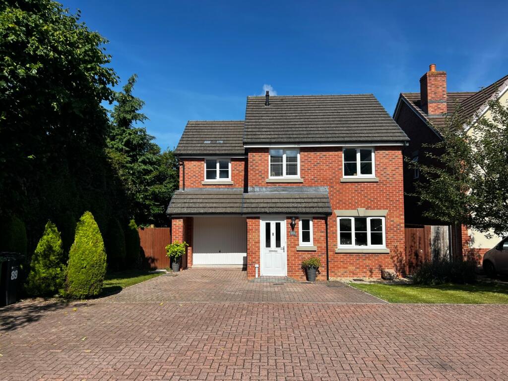 4 bedroom detached house for sale in Kingstone, Hereford, HR2