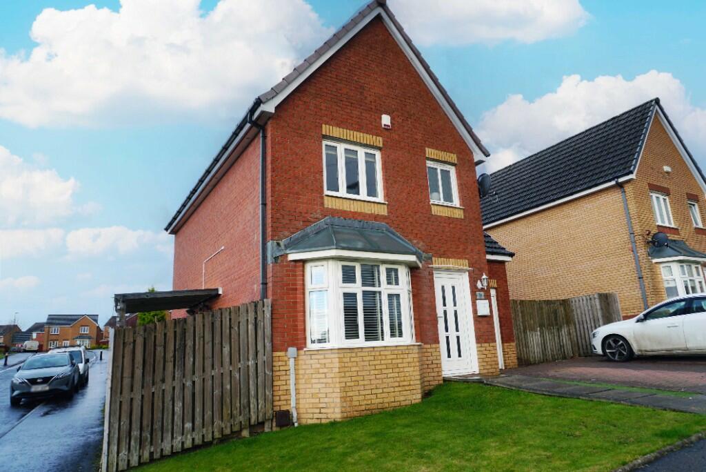 4 bedroom detached house for sale in Fairgrove Drive, Lindsayfield