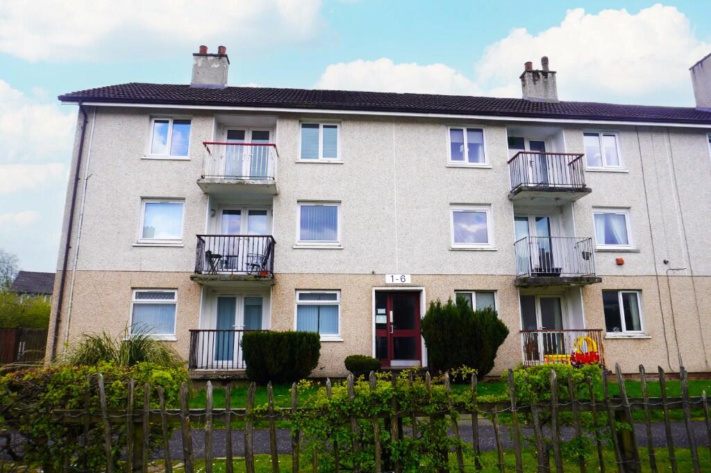 2 bedroom ground floor flat for sale in Somerville Terrace, The Murray