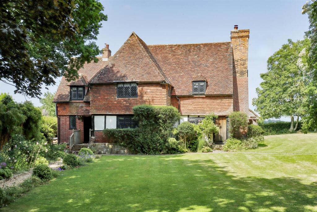 Main image of property: Somerden Green, Chiddingstone