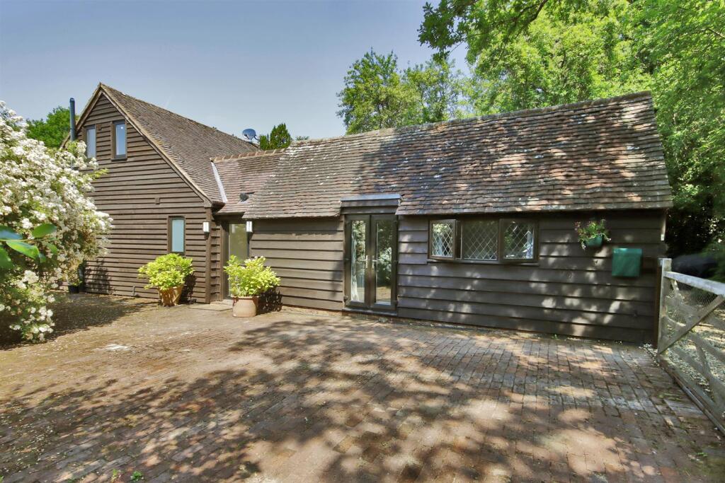 Main image of property: Somerden Green, Chiddingstone