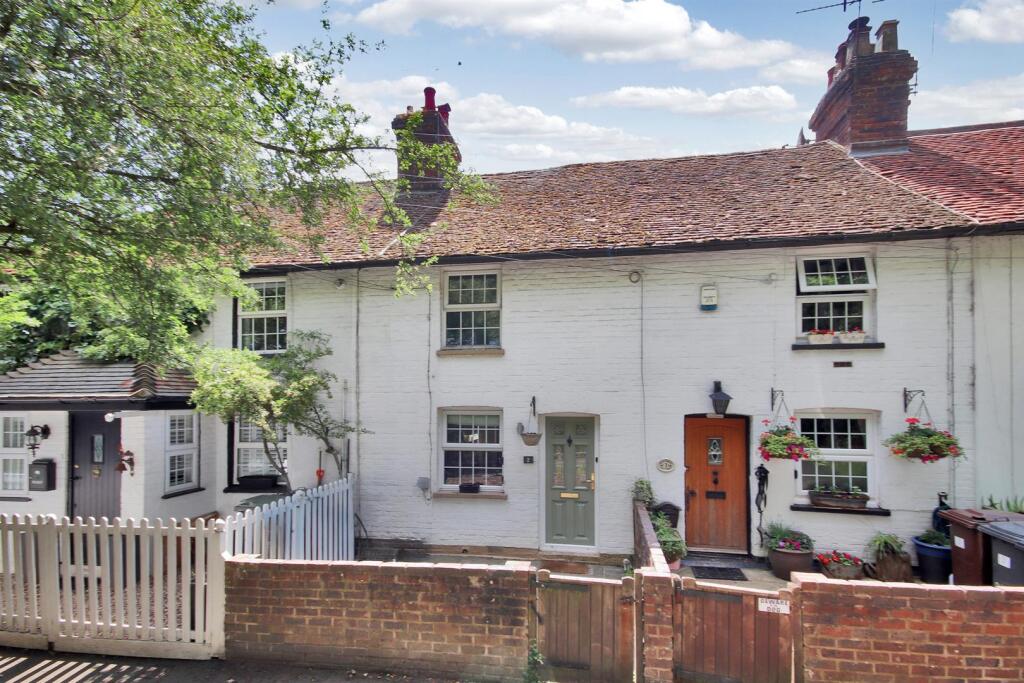 Main image of property: London Road, Hildenborough - Chain Free