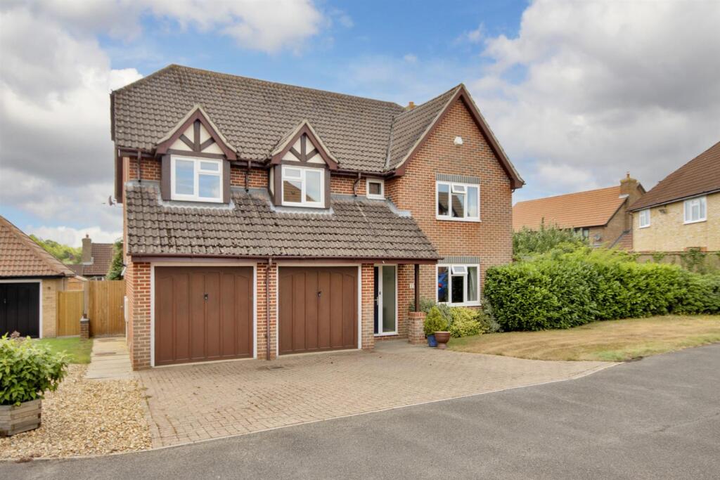 Main image of property: Ely Gardens, Tonbridge