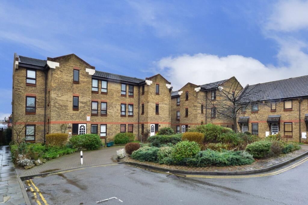 Main image of property: Wedmore Gardens, Islington, London, N19