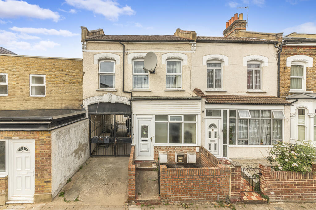 Main image of property: Kersley Road, London, N16
