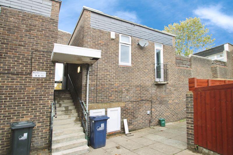 Main image of property: Martlet Grove, Northolt