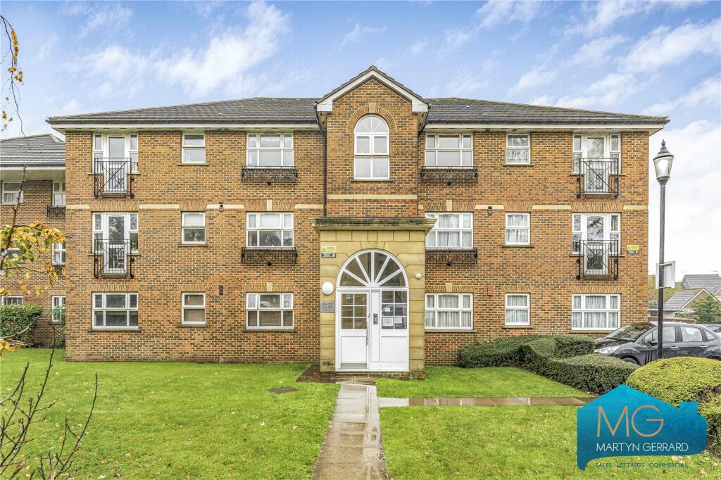1 bedroom apartment for sale in Bunns Lane, London, NW7