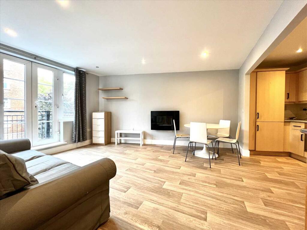 Main image of property: Garratt Lane