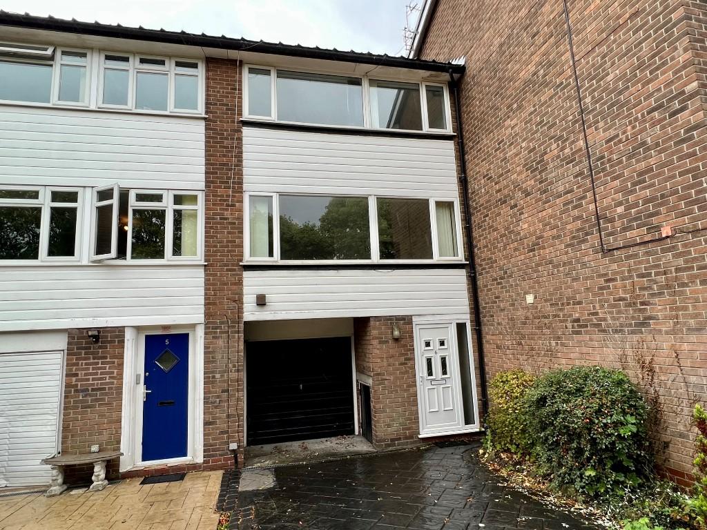 Main image of property: Green Hill Road, Hyde, Greater Manchester, SK14