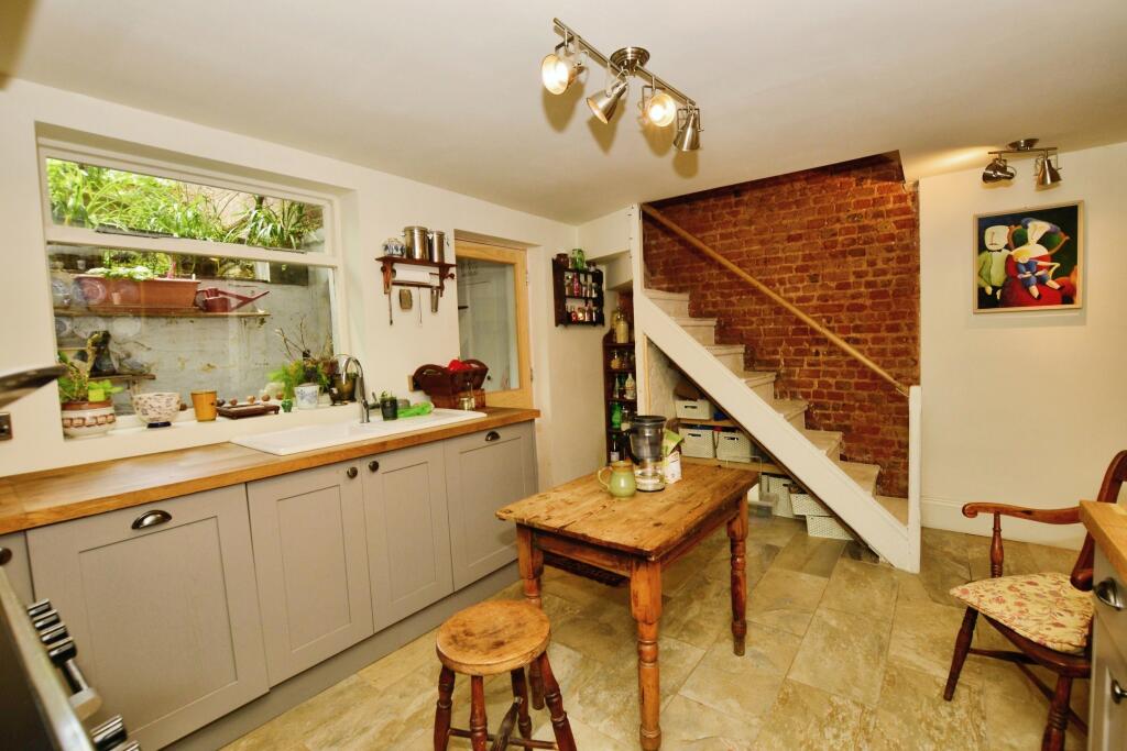 Additional property image - Addington Street, Ramsgate, Kent, CT11
