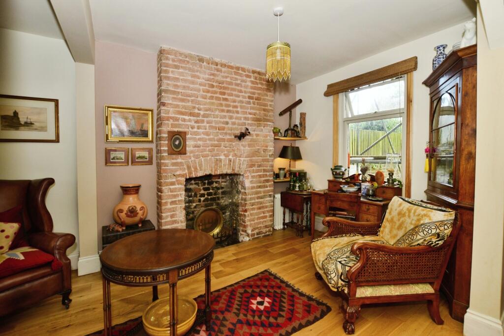 Additional property image - Addington Street, Ramsgate, Kent, CT11