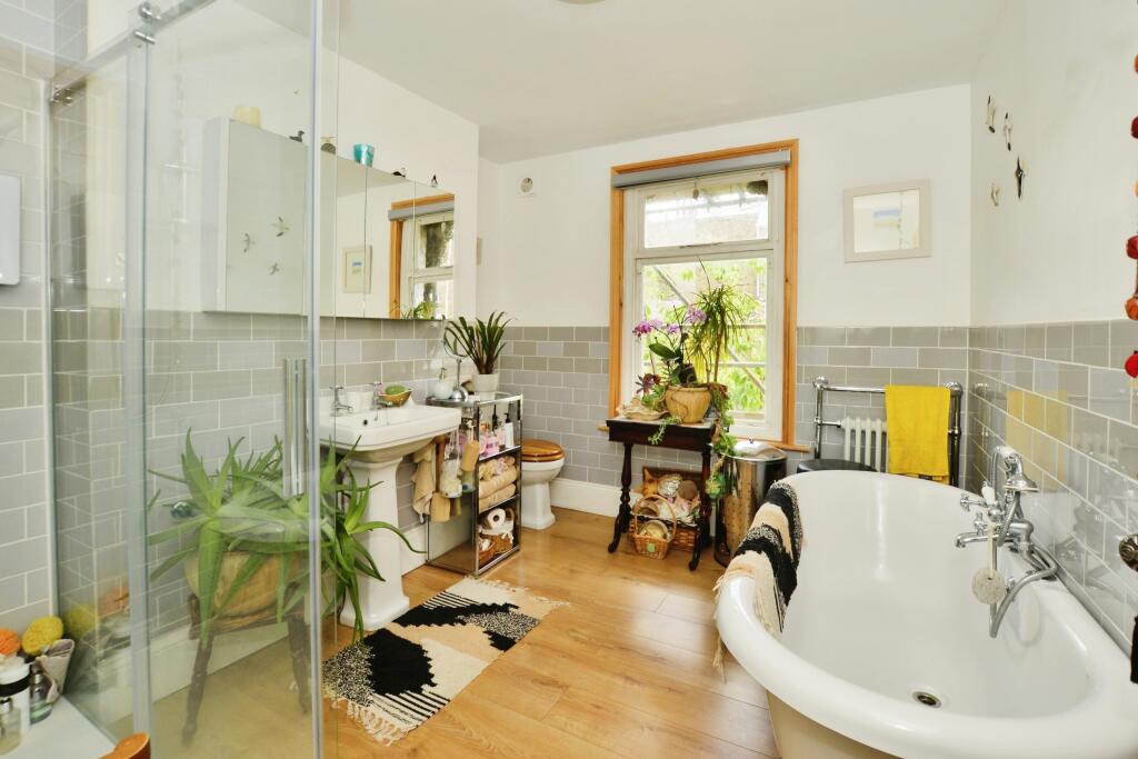 Additional property image - Addington Street, Ramsgate, Kent, CT11