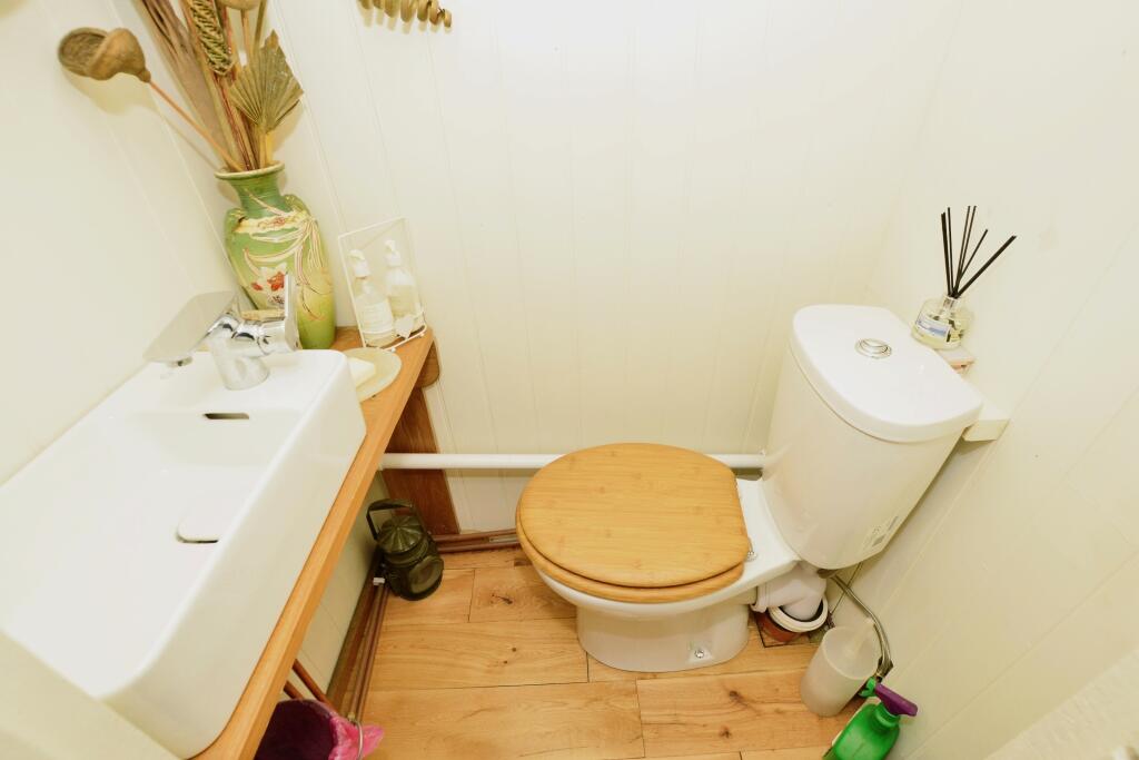 Additional property image - Addington Street, Ramsgate, Kent, CT11