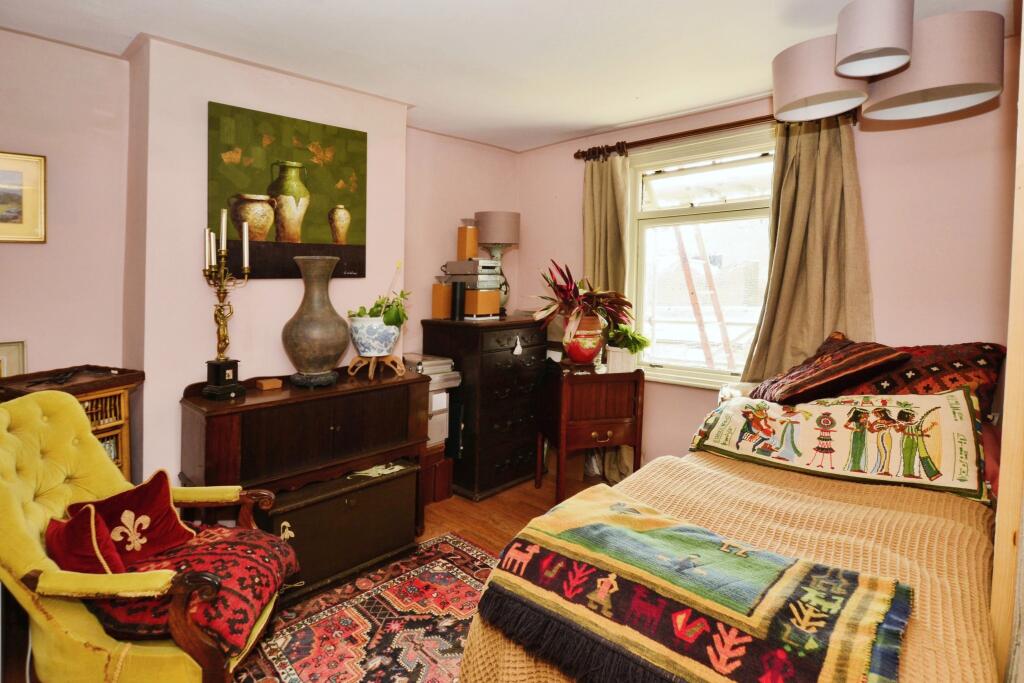 Additional property image - Addington Street, Ramsgate, Kent, CT11