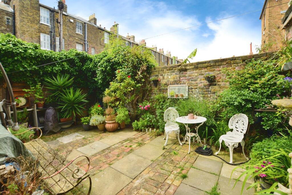 Additional property image - Addington Street, Ramsgate, Kent, CT11