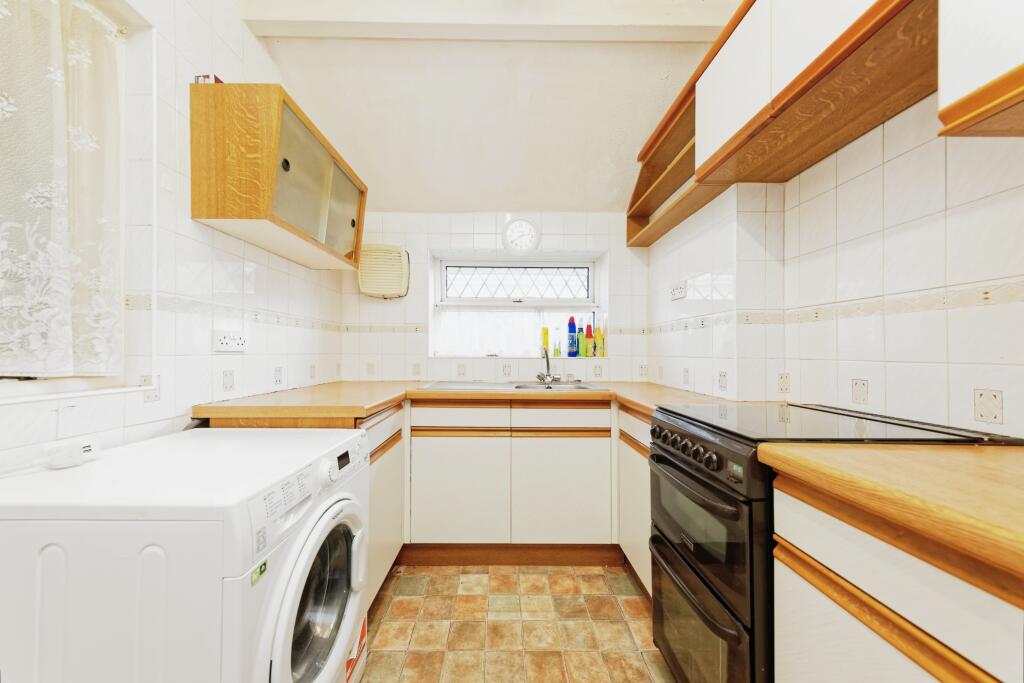 Additional property image - Montefiore Avenue, Ramsgate, Kent, CT11